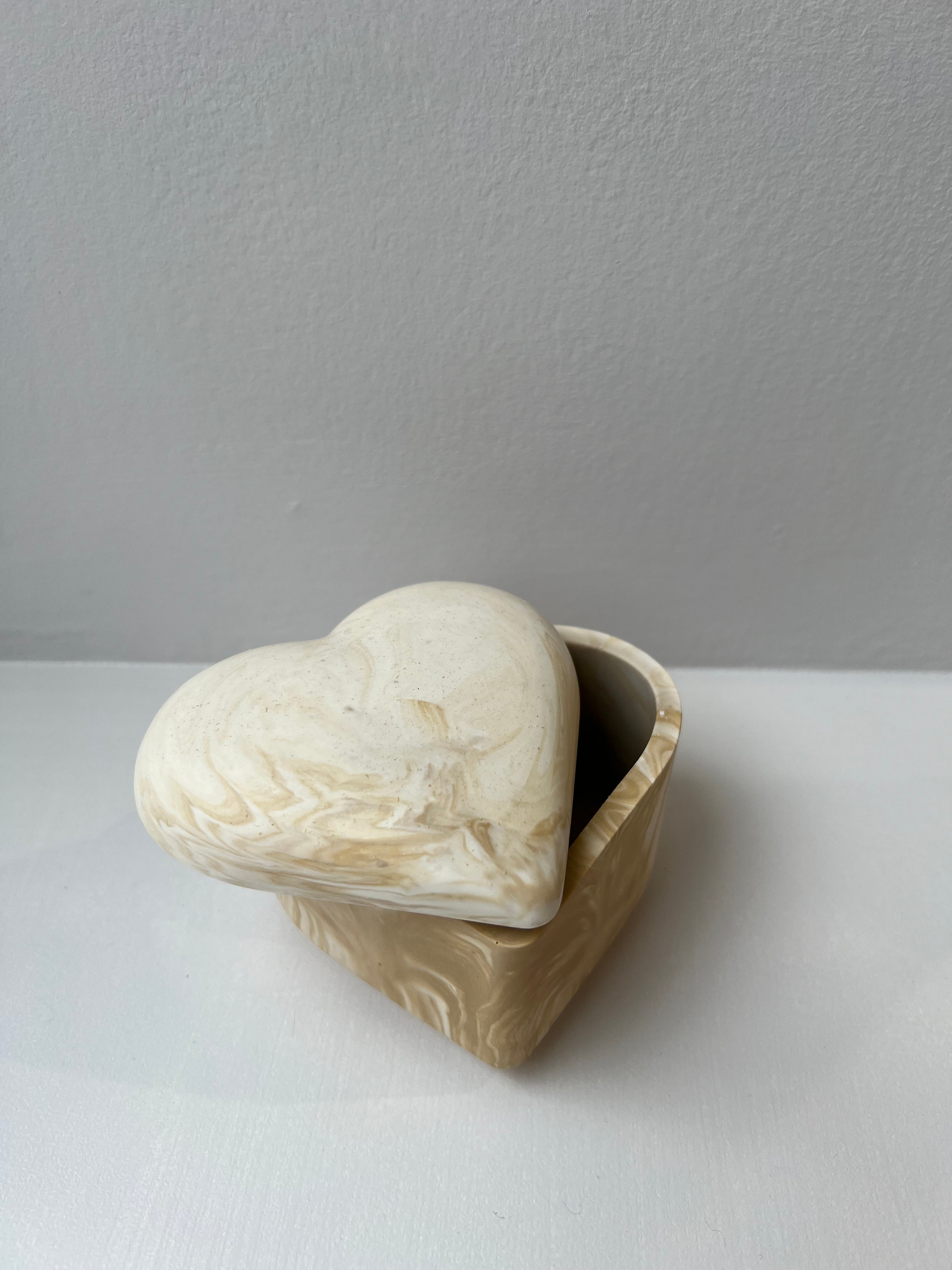 JESMONITE HEART JAR